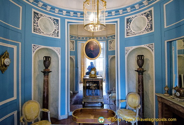 Louis XVI's Blue Room